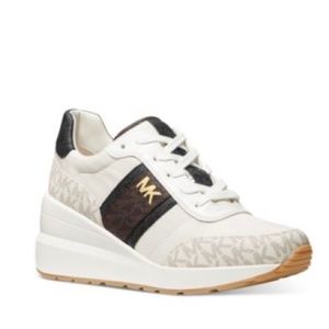 Michael Kors sneakers - size 7